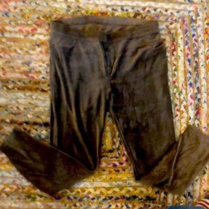 Soft, light corduroy pull on capris. Very cute and comfy!